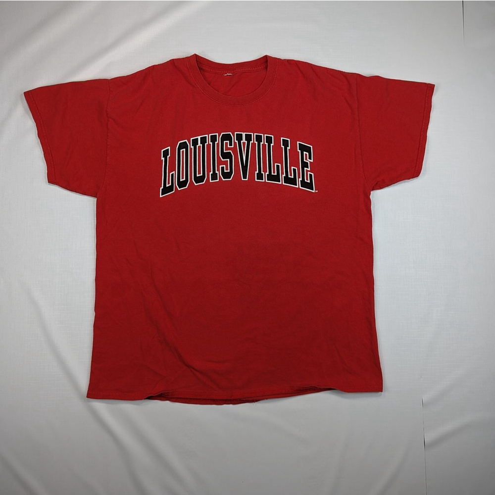 Louisville School University Spellout Graphic T Shirt logo Red Men's XLarge Tee